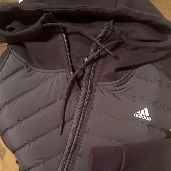 Adidas Veralite Hybrid Performance Jacket as seen on POWER - Picture 3 of 7